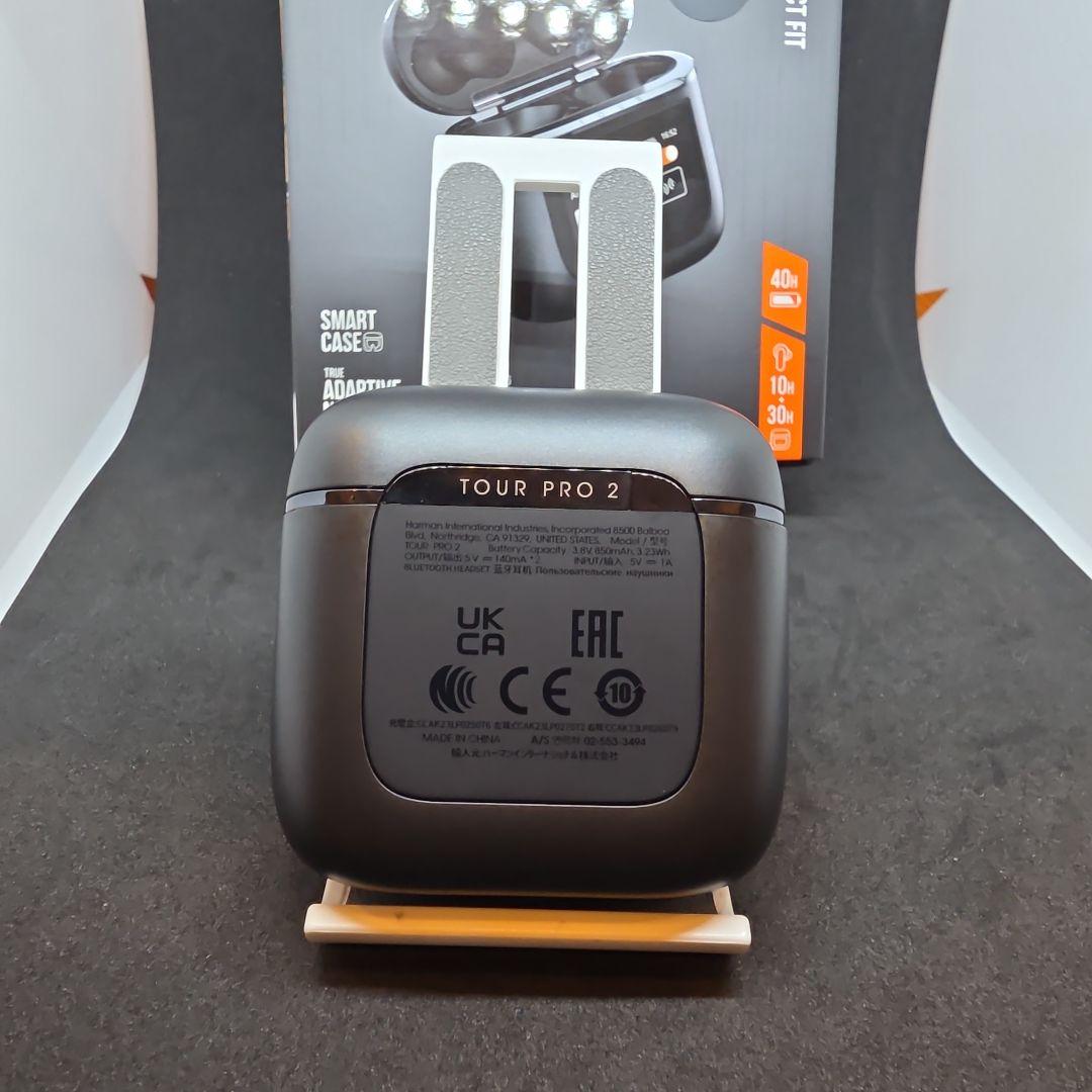 JBL TOUR PRO 2 ワイヤレスイヤホン + JBL純正ケース