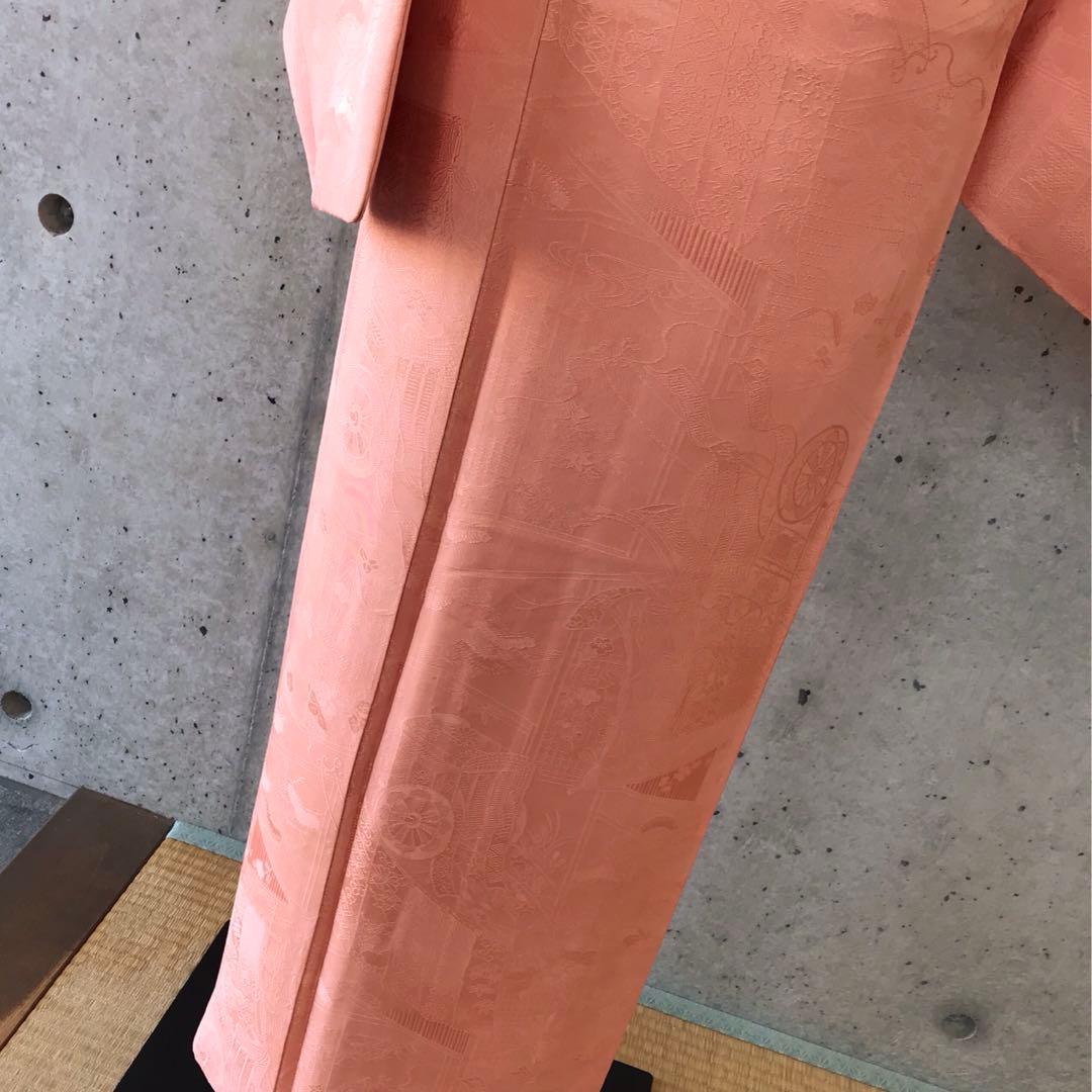 正絹　色無地　地紋あり　一つ紋　袷