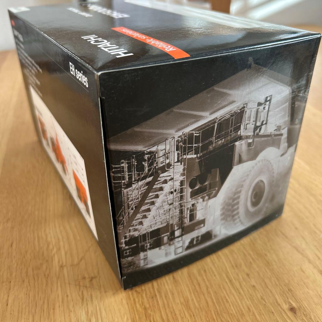 HITACHI EH5000AC-3 ダンプトラック ミニカー　ゴールド