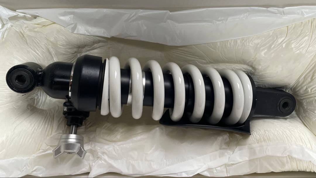  Rninet 純正リアサスペンション