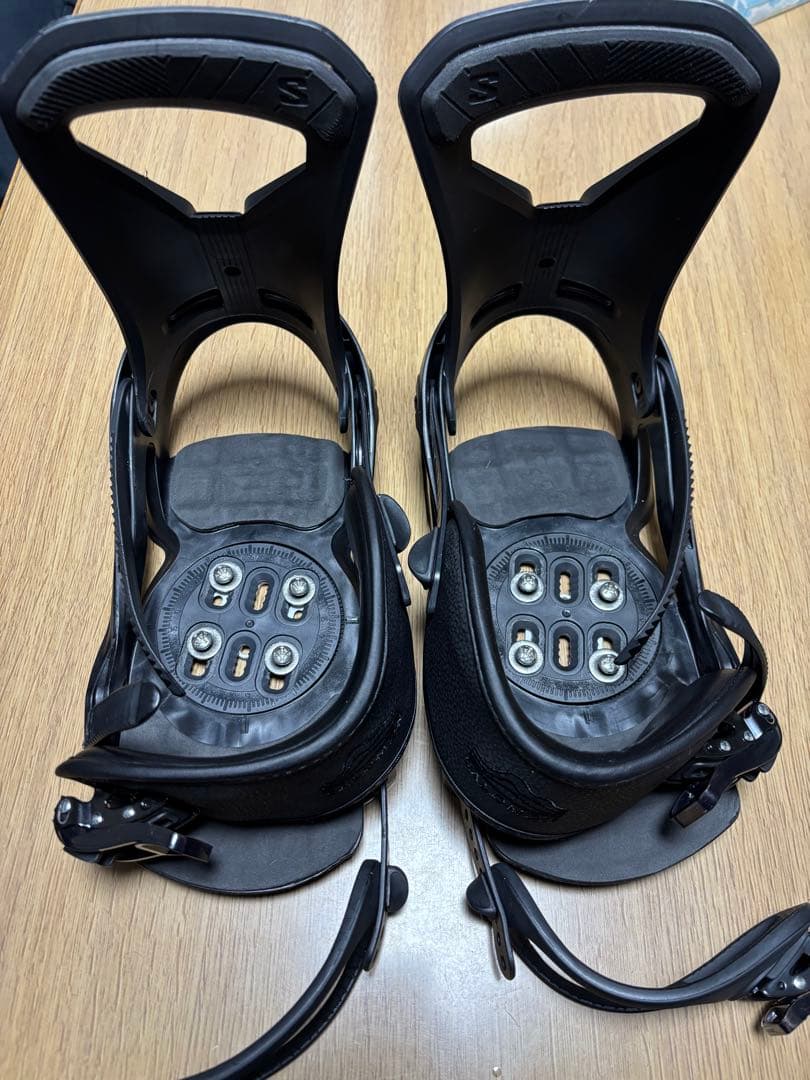 Salomon pact 22-23 スノーボードビンディング ブラック