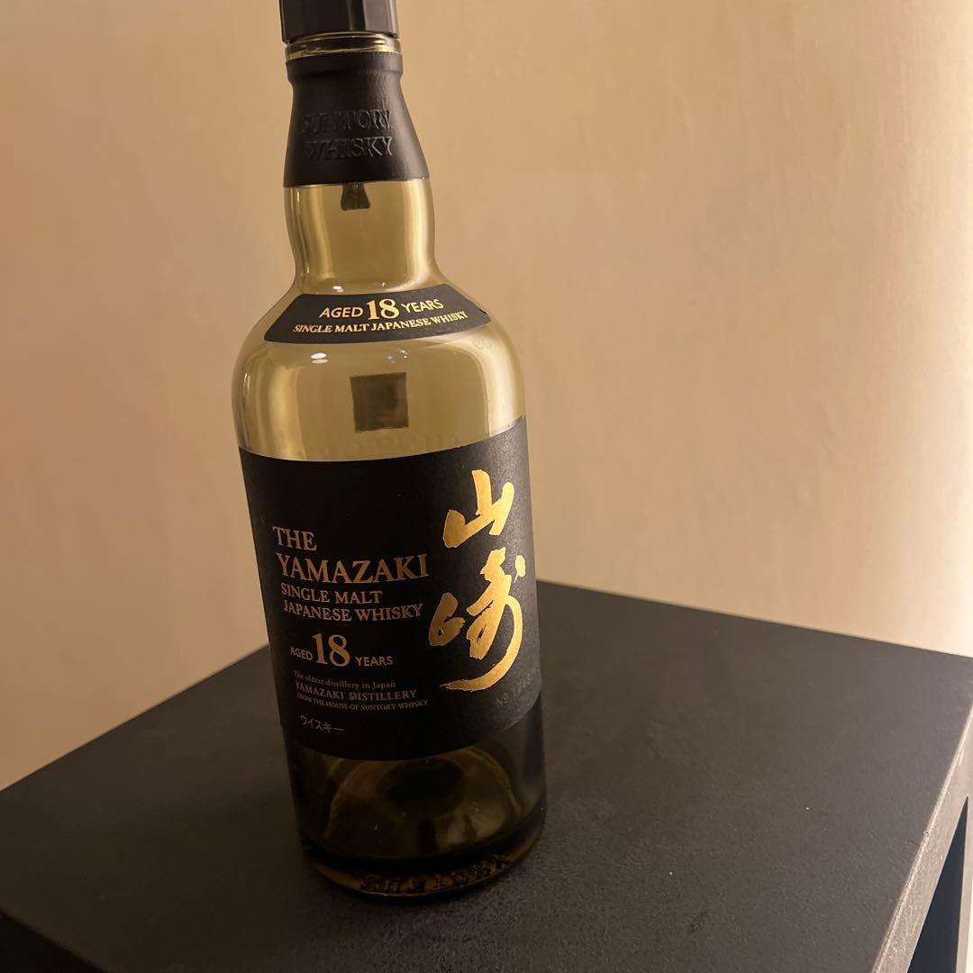 山崎18年空瓶、箱あり