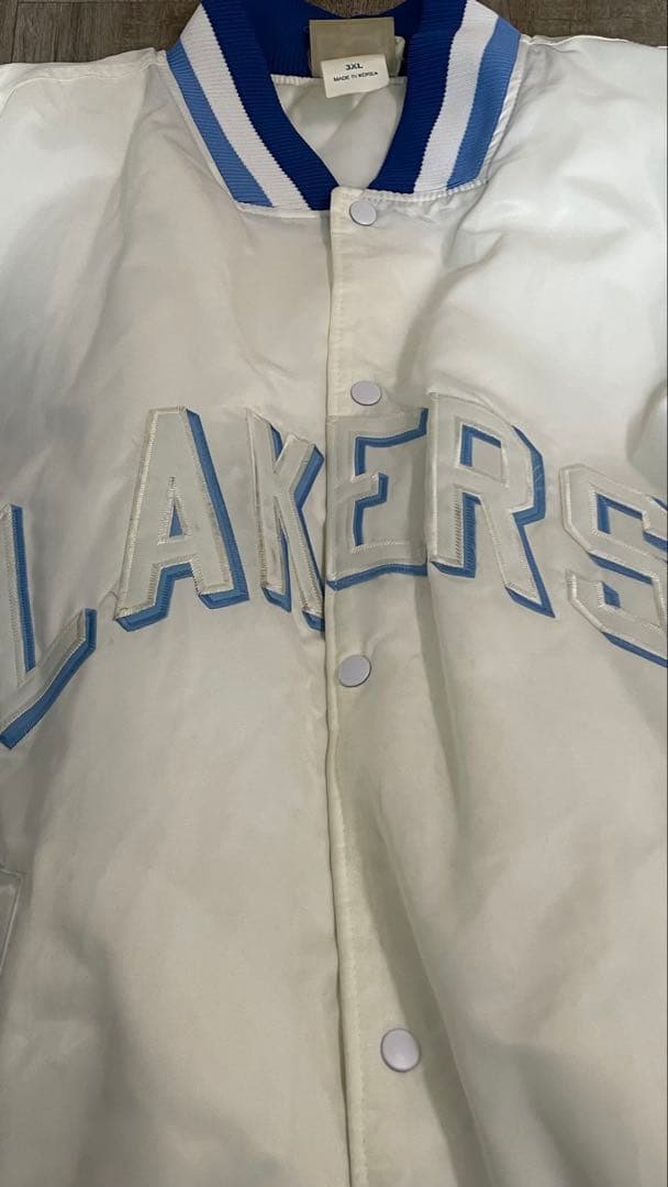 LAKERS スタジャン majesty ホワイト/ブルー