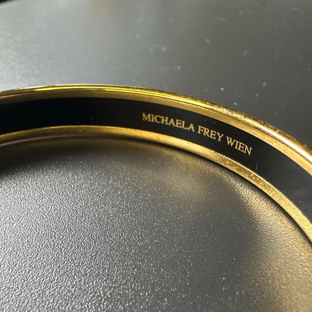 MICHAELA FREY バングル　ゴールドカラー縁