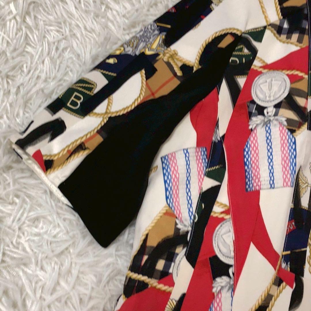 美品◎近年モデル◎Burberry London England スウェット