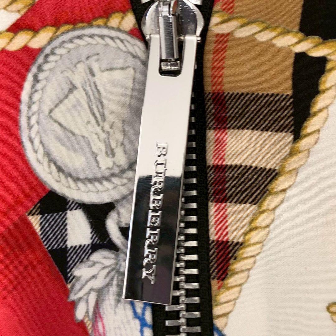 美品◎近年モデル◎Burberry London England スウェット
