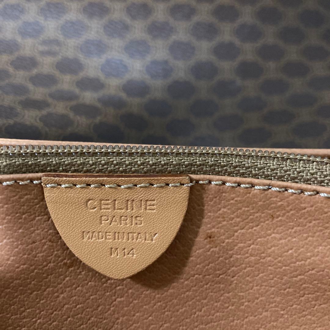 セリーヌ　ショルダーバッグ