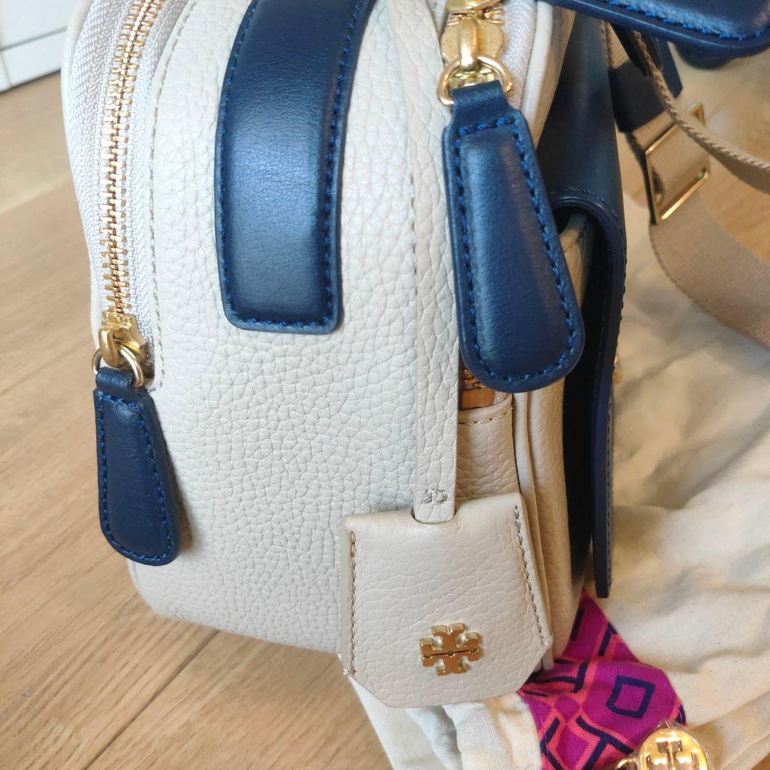 週末SALE✮　トリバーチ 新品　ショルダー レザー