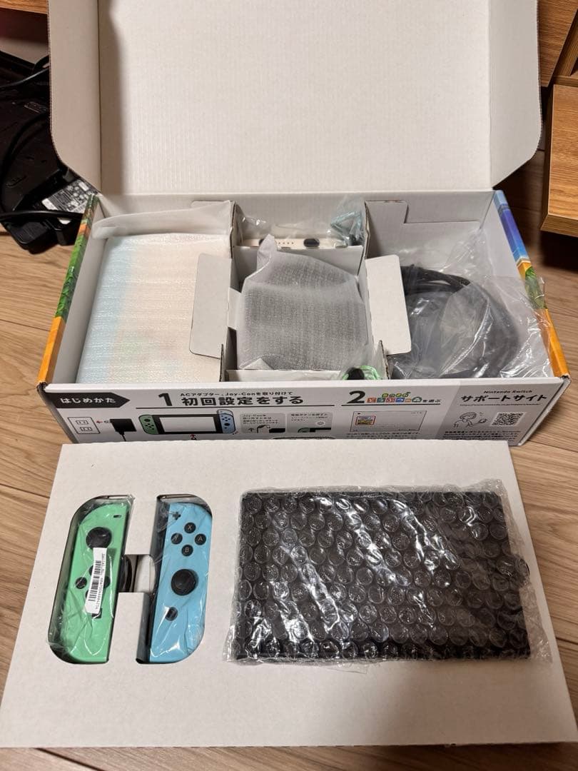 Nintendo Switch (どうぶつの森エディション) 本体