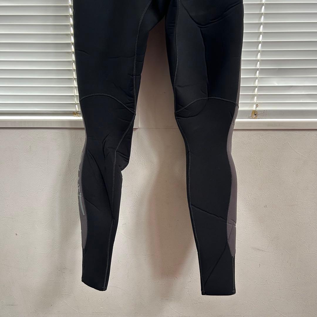 クイックシルバー　メンズウエットスーツ　ジャーフル　バックジップ　ML