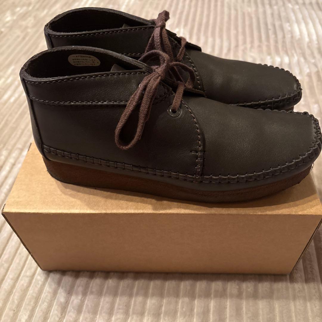 Park Park！ Clarks ワラビー レザーブーツ サイズ 8G