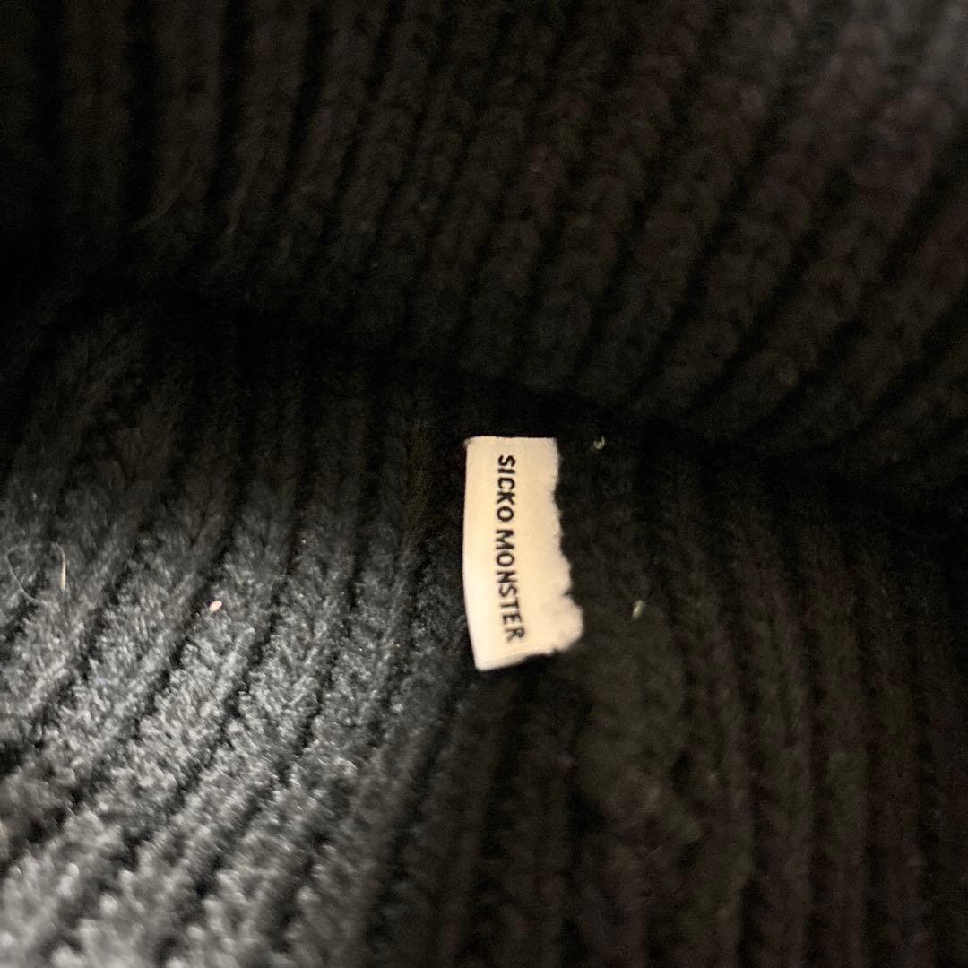 SICKO MONSTER Louis Crown Beanie ブラック