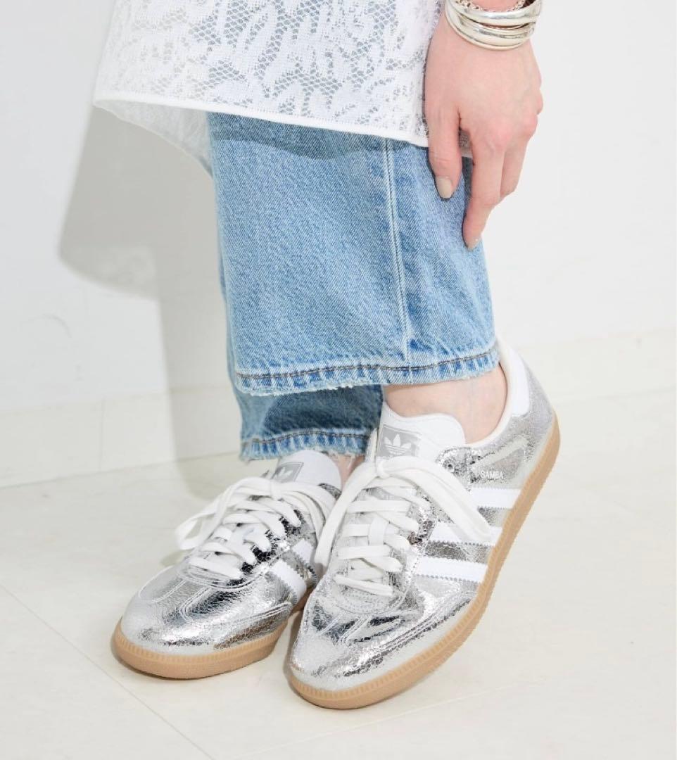 新品未使用adidas/アディダス SAMBA OGWシルバー23.5㎝