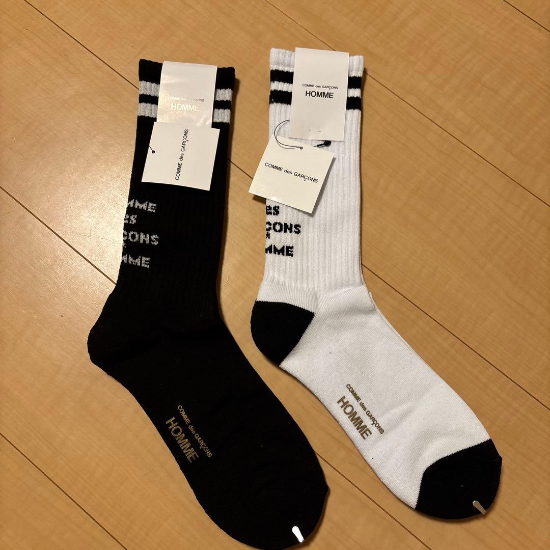 コムデギャルソン ラインロゴソックス 新品 2色セット販売