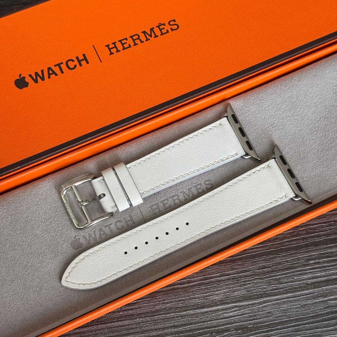 2608 ほぼ未使用　Apple Watch エルメス　ホワイト　レザーバンド