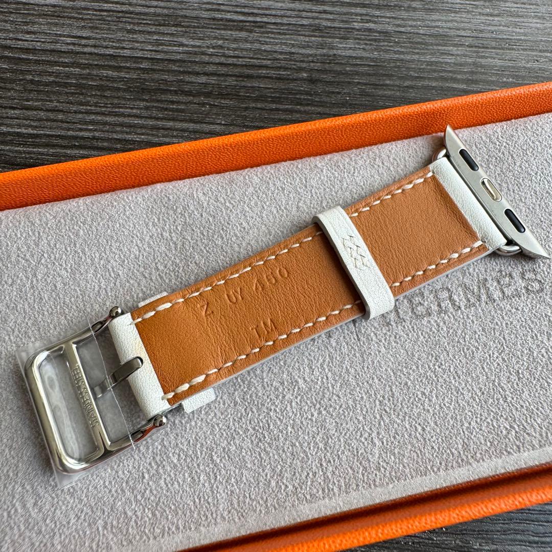 2608 ほぼ未使用　Apple Watch エルメス　ホワイト　レザーバンド