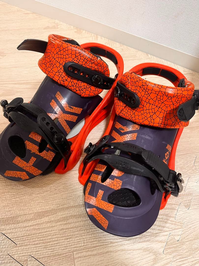 【美品】SALOMON サロモン スノーボード板156cm スノーボードセット