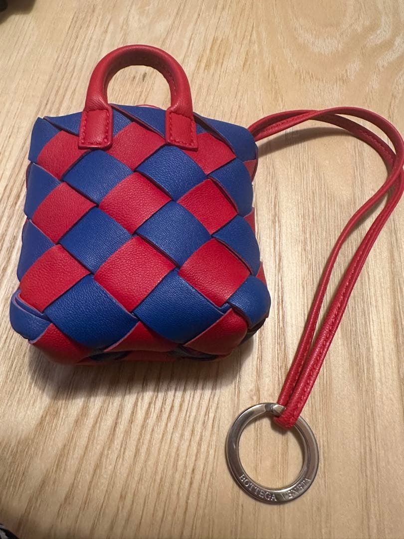 【9/26値下げ】BOTTEGAカバモチーフ　キーリング バックチャーム