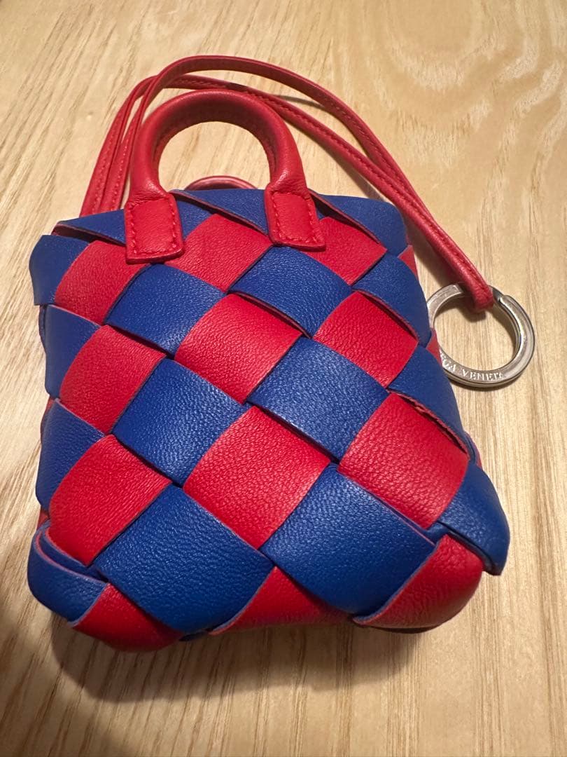 【9/26値下げ】BOTTEGAカバモチーフ　キーリング バックチャーム