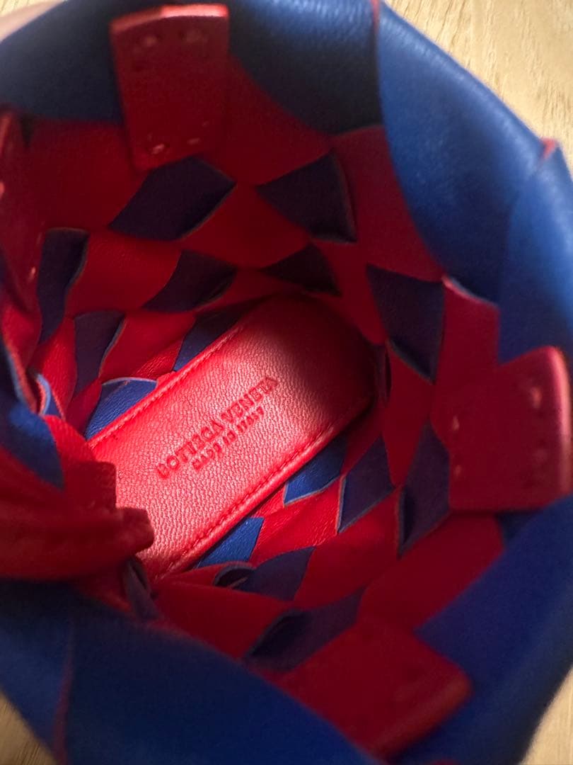 【9/26値下げ】BOTTEGAカバモチーフ　キーリング バックチャーム