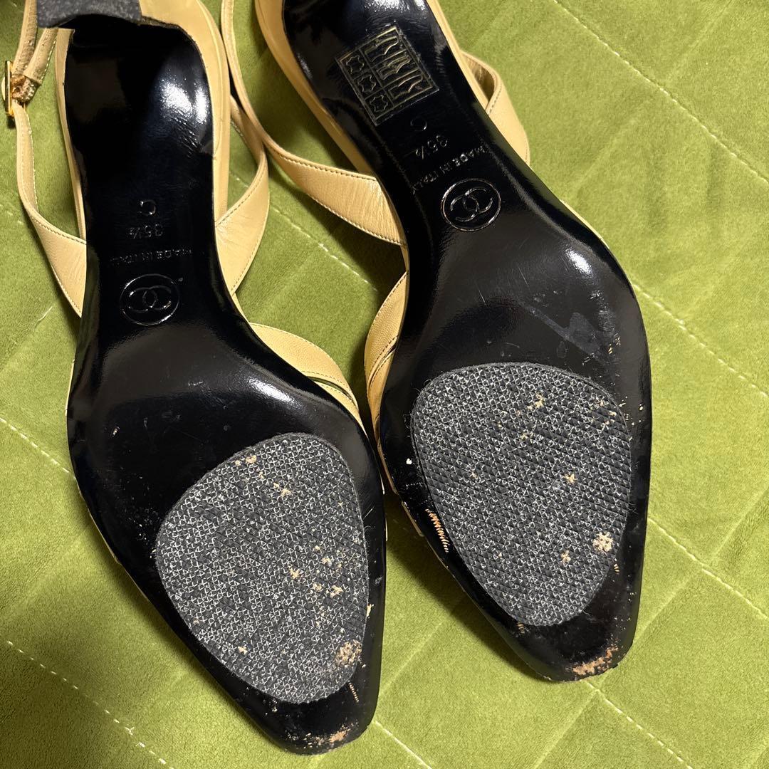 シャネル　バイカラーパンプス　35ハーフ　お値下げ