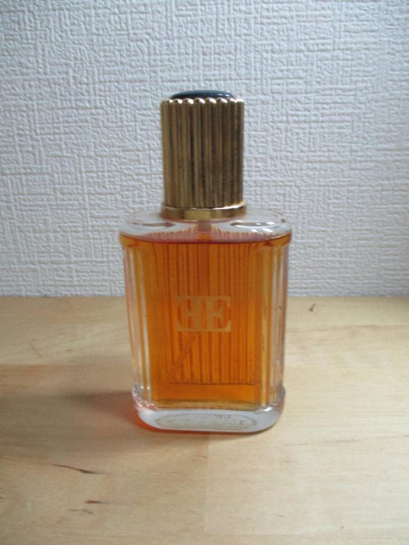 鬼レア　エスカーダ　プールオム　７５ｍｌ　ＥＤＴ　ほぼ未使用品