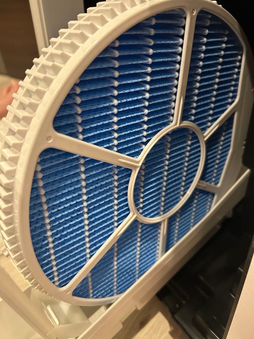 未使用品SHARP 空気清浄機 KI-LP100-W 参考価格129800円