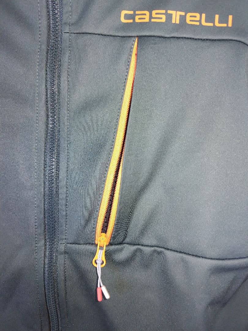 CASTELLI　カステリGO JACKETサイズXS