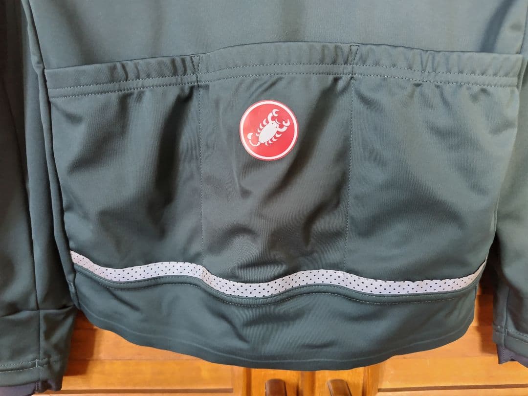 CASTELLI　カステリGO JACKETサイズXS