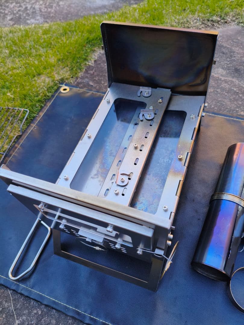 チタン製 薪ストーブ 3面ガラス窓付き 煙突2m 火入れのみ！