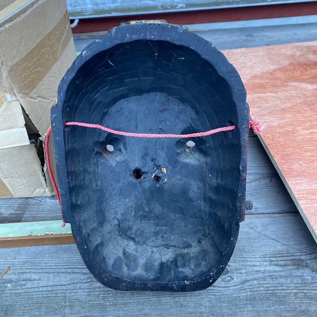 天狗 お面 木彫り　幅20cmＸ奥行30cmＸ高さ29cm