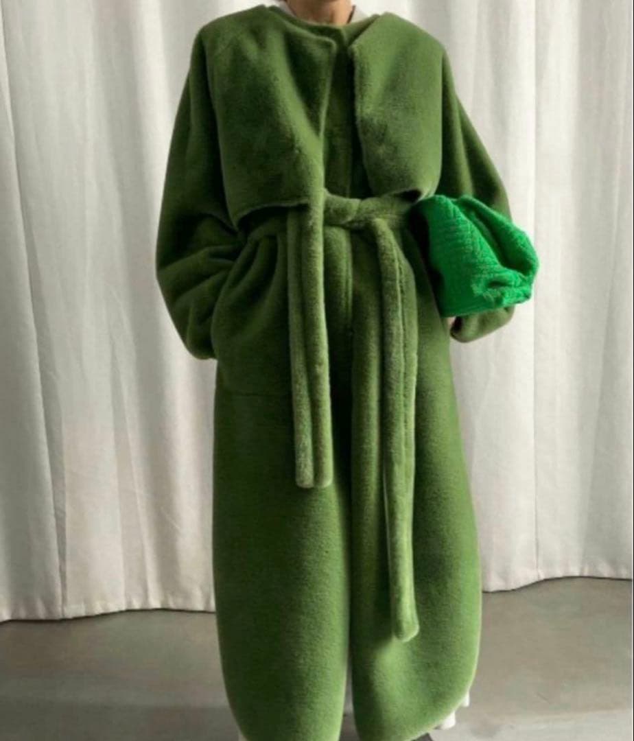 AMERlVINTAGEグリーンファーコート