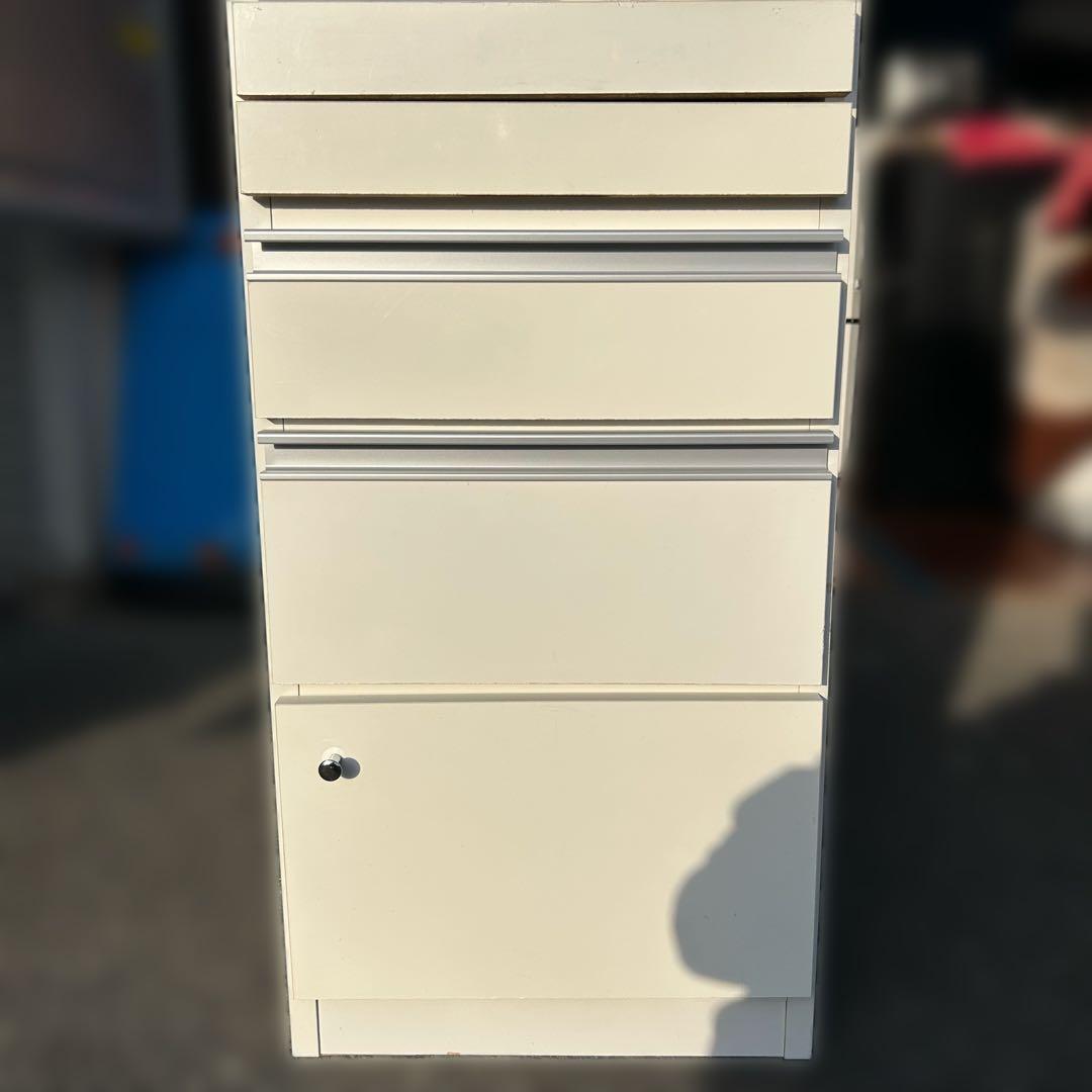 【送料込み】40FB クオーネ ホワイト 食器棚 収納 キッチンボード レンジ台