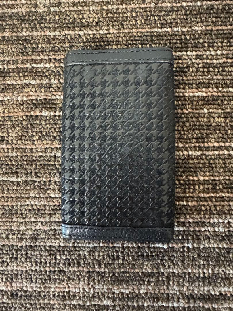 【値下げ中】　印傳屋　隼人　キーケース