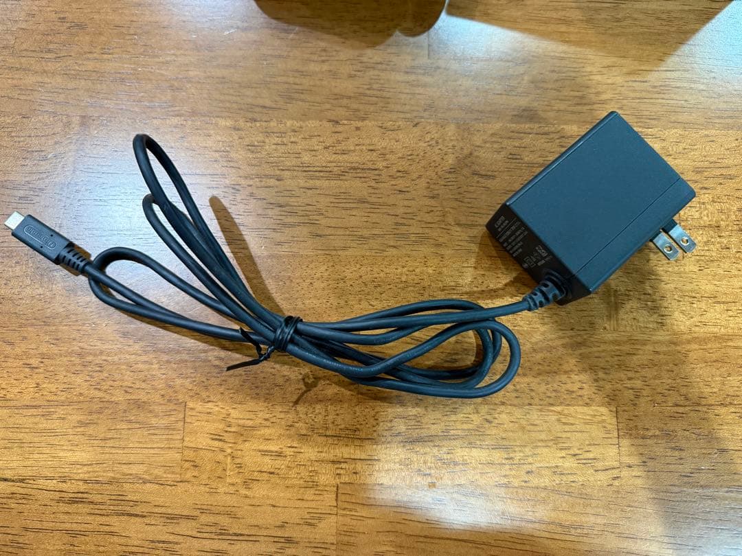 【超美品】Nintendo Switch 本体 2018年式 付属品セット