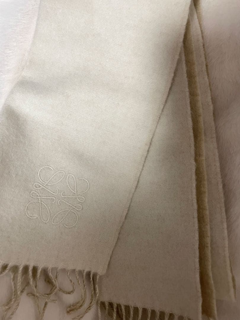 LOEWE アイボリー ウール マフラー