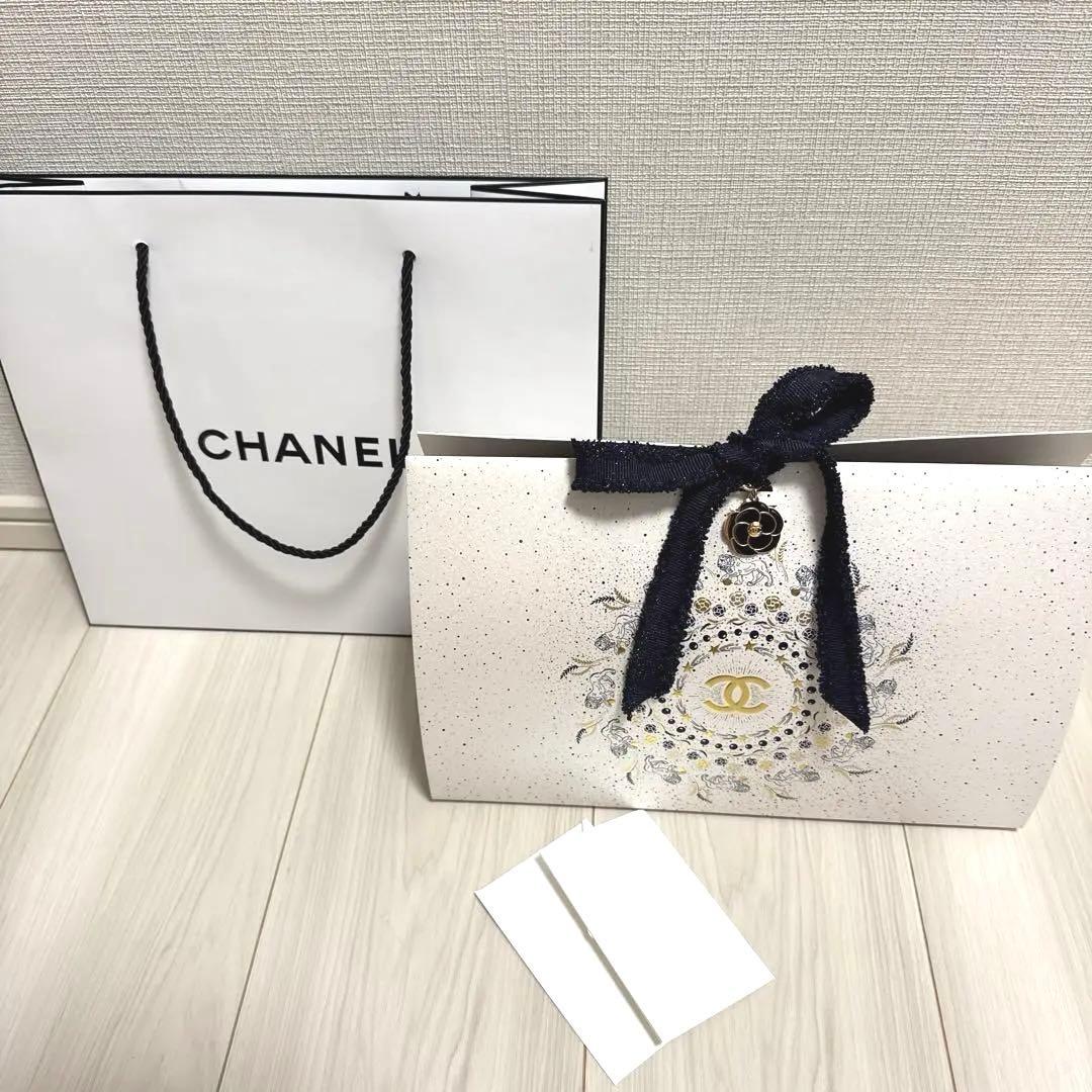 シャネル 2025 リップアンドネイルケア 有料ラッピング済/ショッパー付