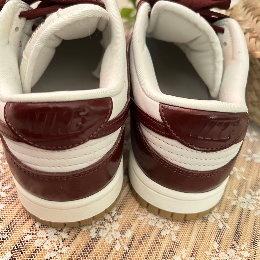 【NIKEダンクLOW LX】★お値下げ中！mei