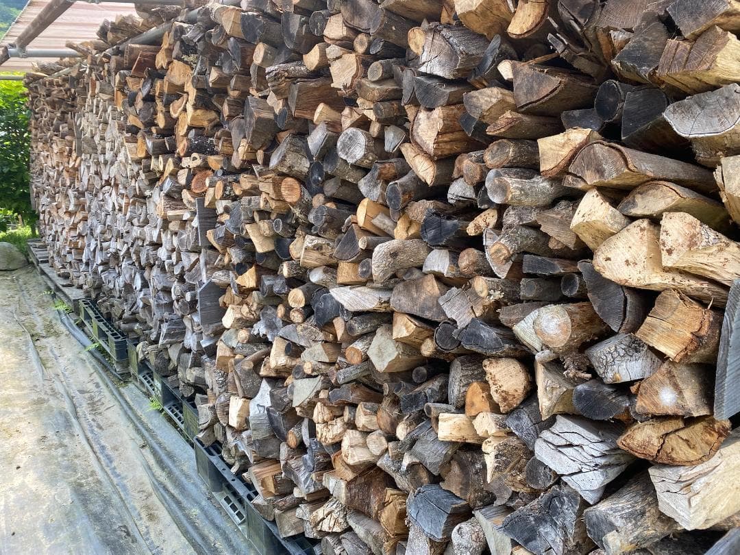 超激安！薪ストーブ用薪 広葉樹ミックス１㎥ お早めに！