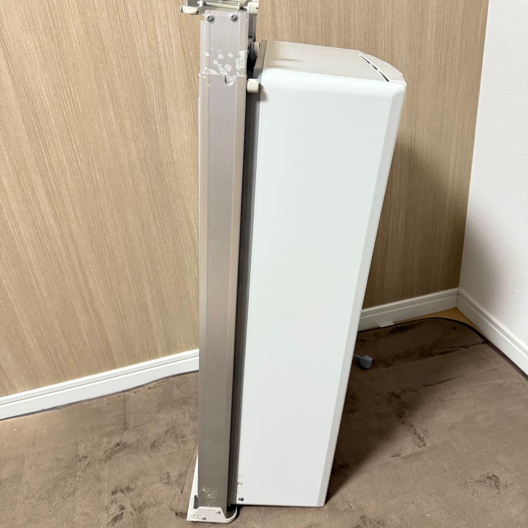 CORONA コロナ　ルームエアコン　ウインド形冷房専用　CW-F1623R