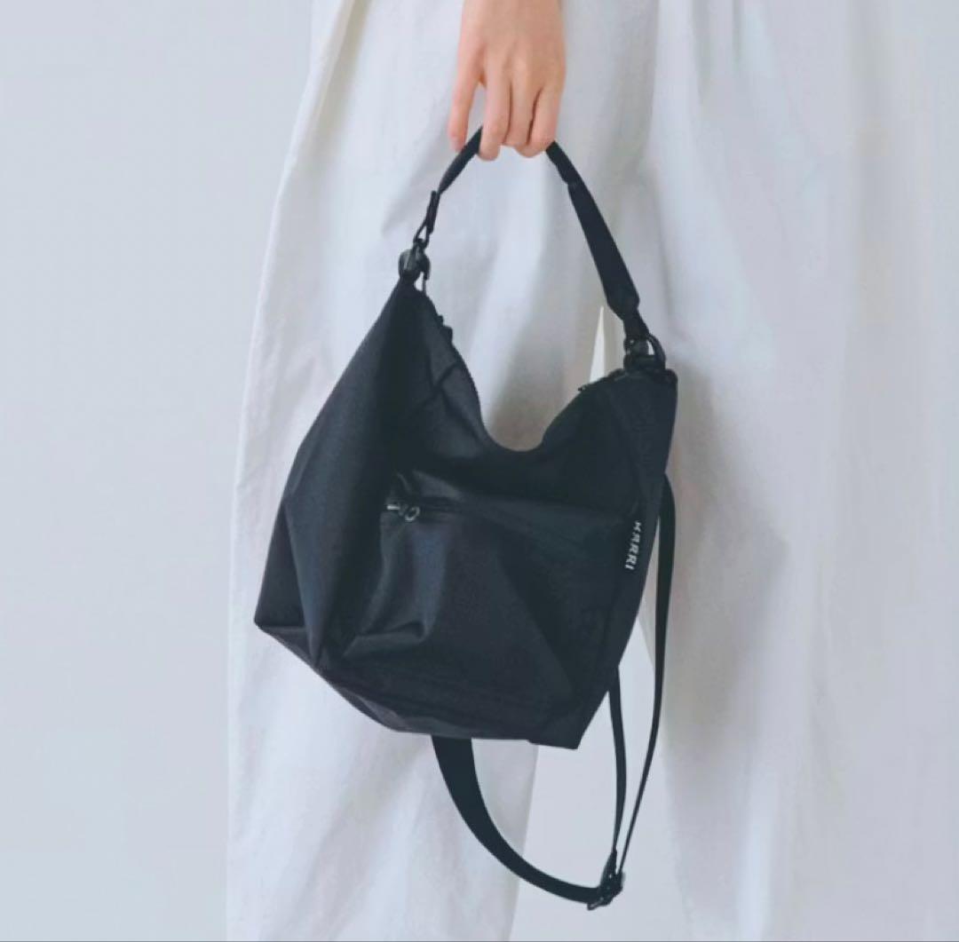 KARRI AMIACALVA ショルダーバッS