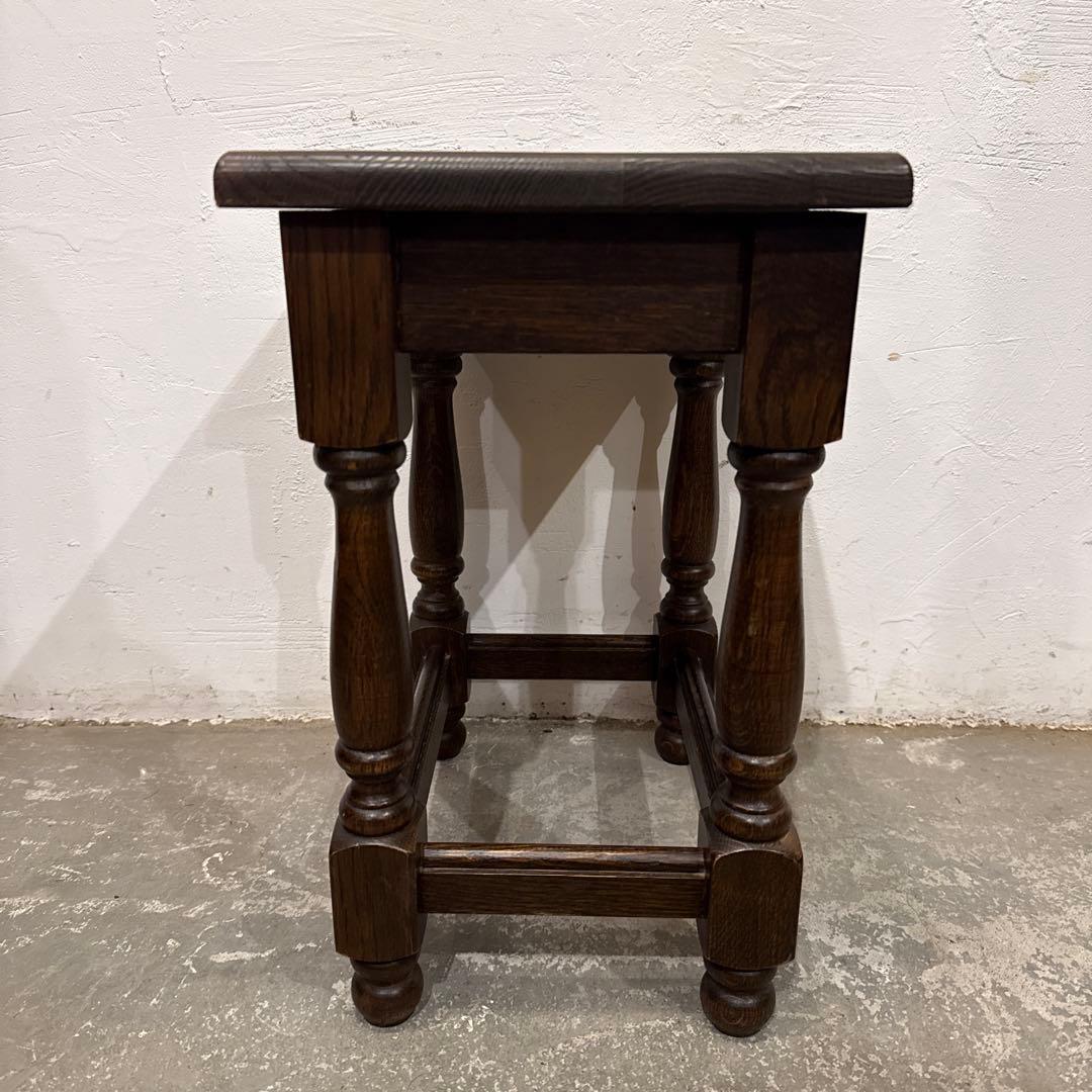 ヴィンテージ　木製サイドテーブル　ベッドサイドテーブル　花台