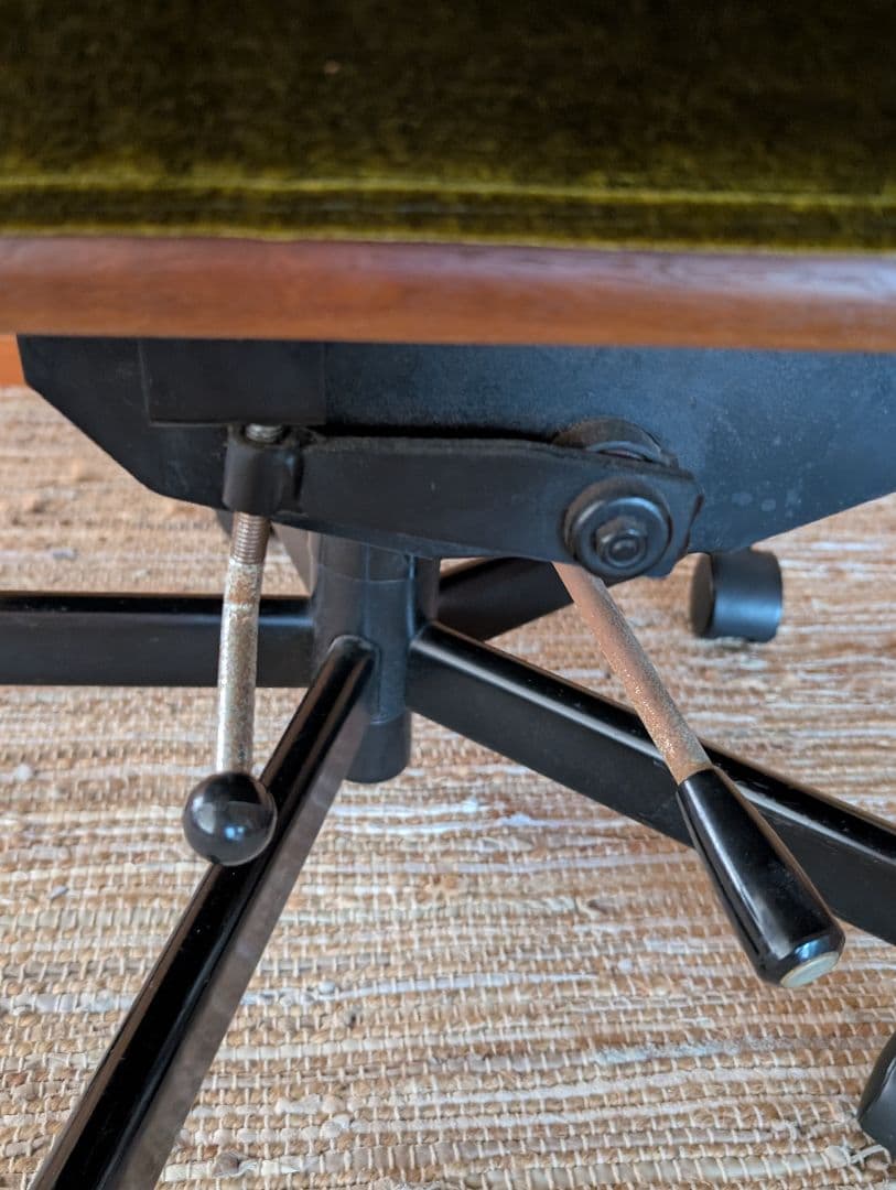 送料込☆マルニ　デスクチェア