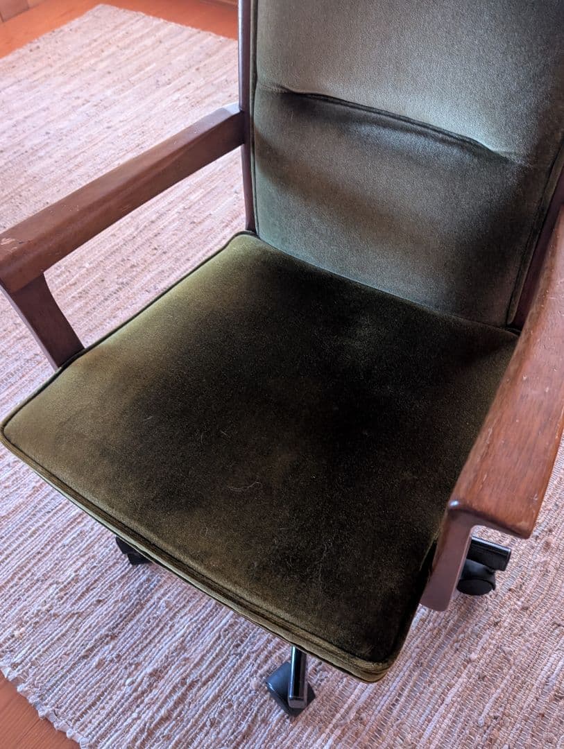 送料込☆マルニ　デスクチェア