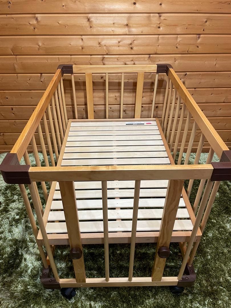 美品　ファルスカ　ベビーベッド ミニジョイントベッドネオ