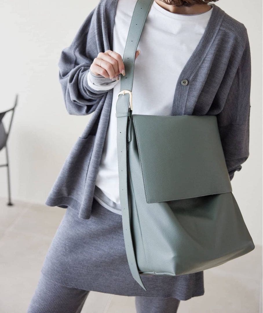 s.oyamada*SLOBE フェイクレザーBAG グリーン