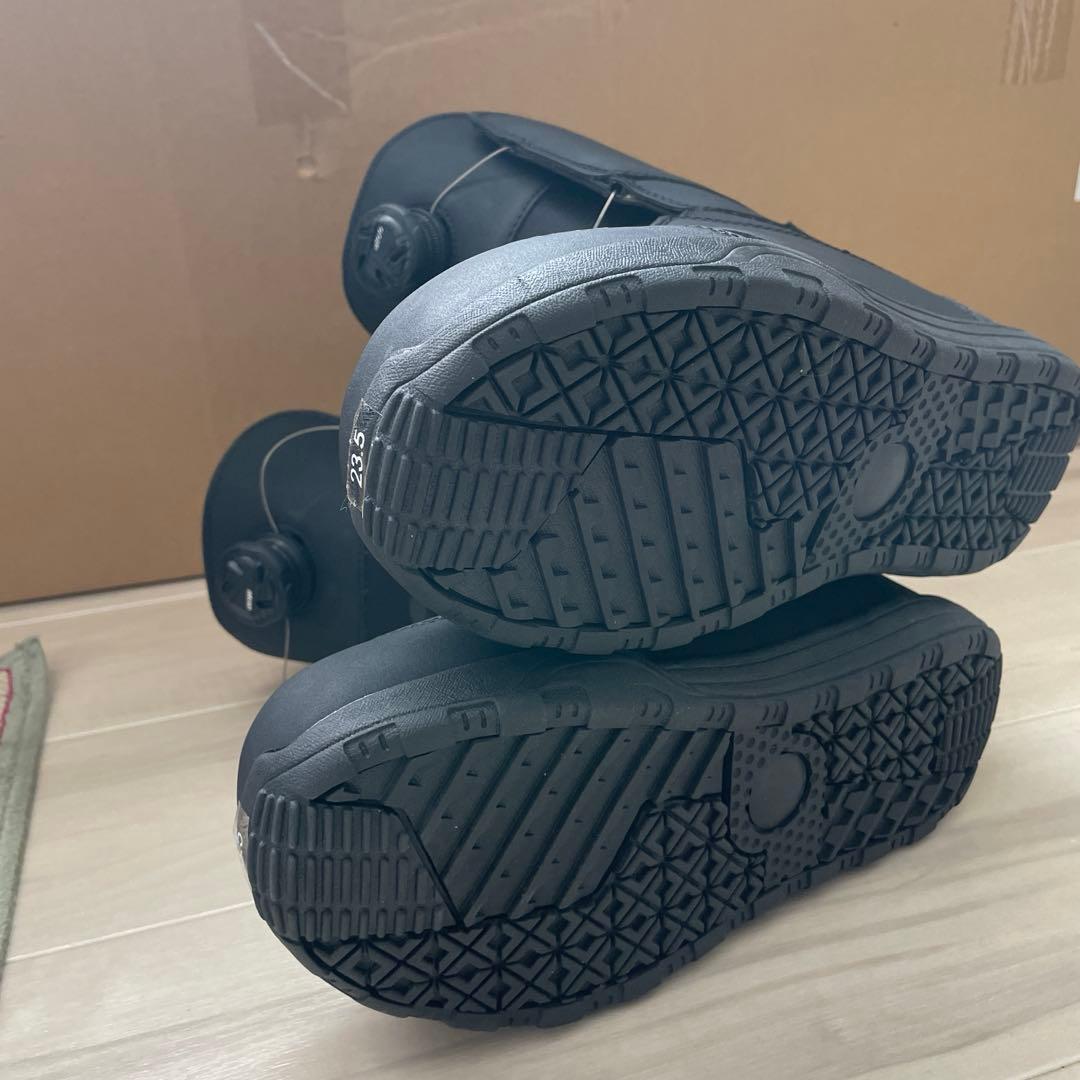 ビジョンピークス　スノーボードブーツ 23.5センチ