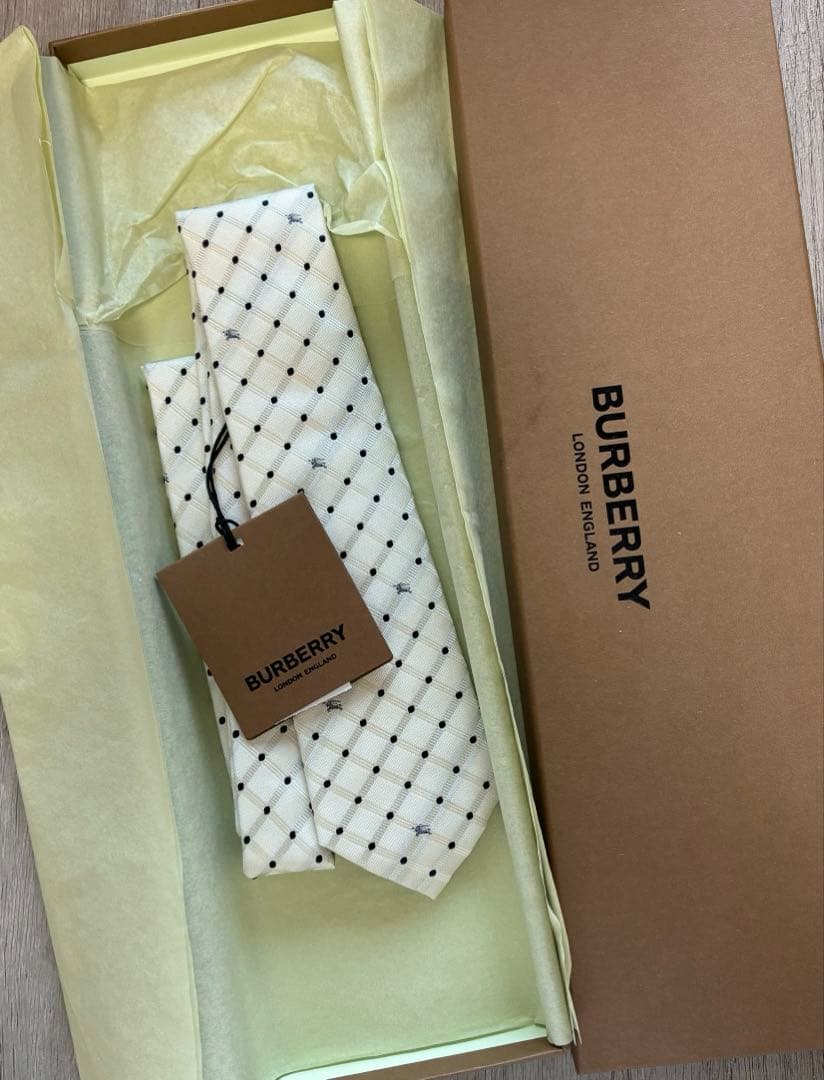 saki BURBERRY ネクタイ