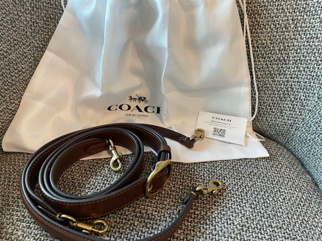 タビー チェーン クロスボディ バッグ 19・シグネチャー キャンバス