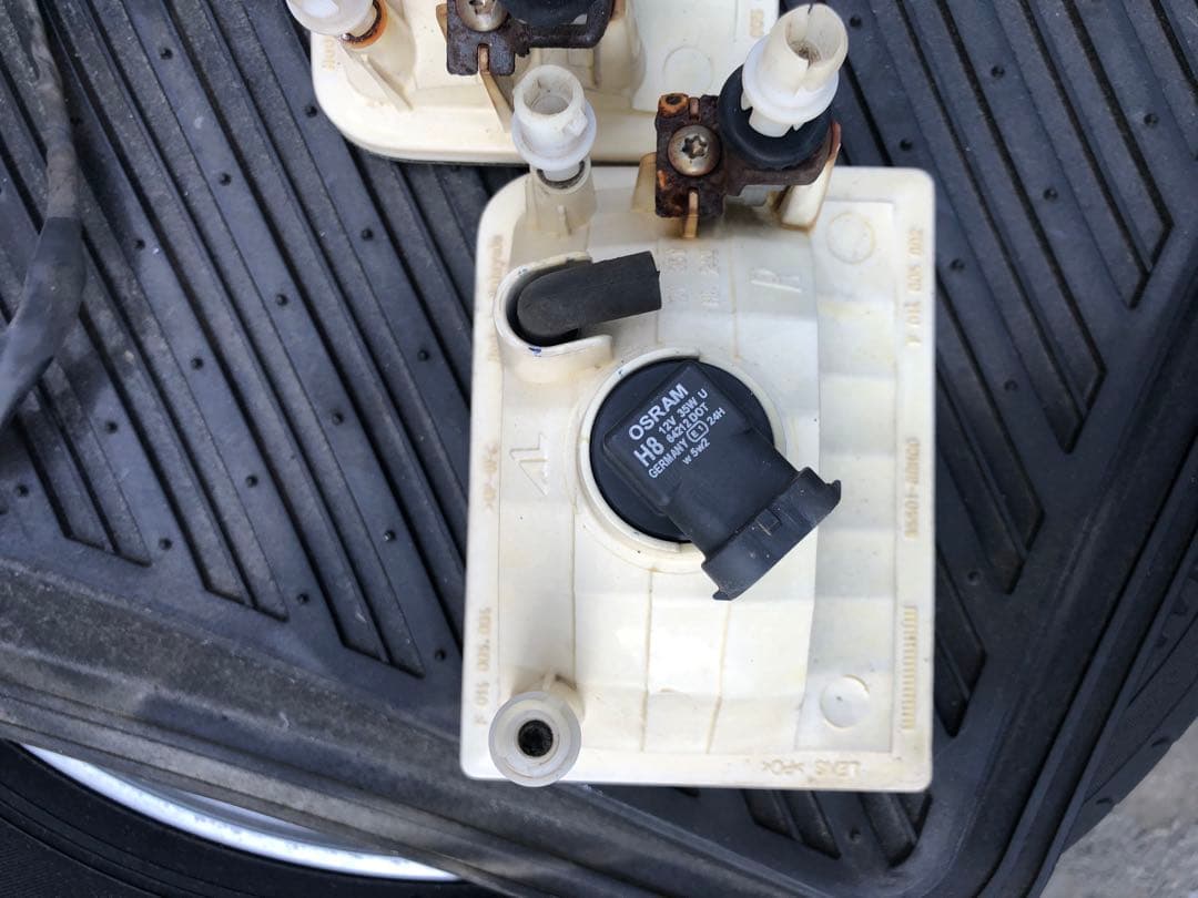 abcn8様DA64W 純正フォグランプ左右2個セット コネクタ配線付き